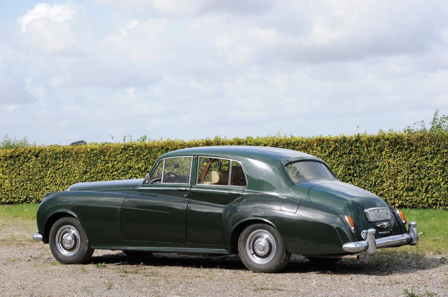  Bentley S1 Saloon 1958 года  (фото 11 из 12)